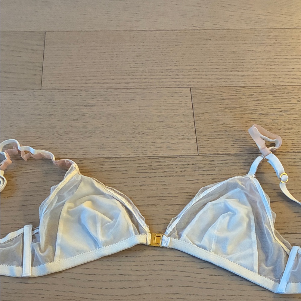 Princesses Tam Tam White Sheer Bralette - Picture 8 of 9